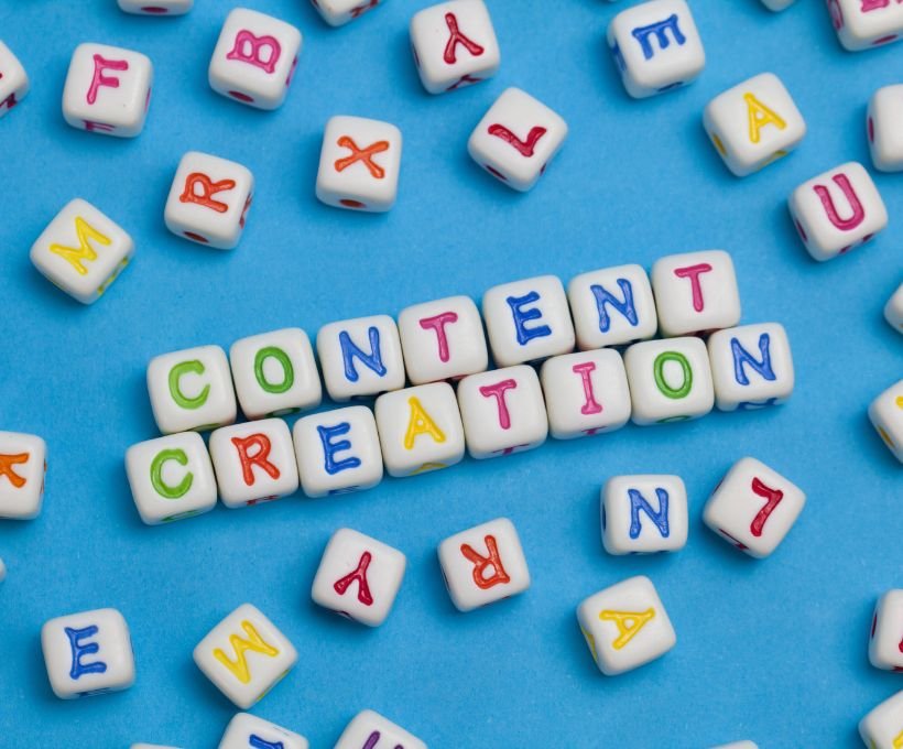 Featured image for the blog post 7 Ways AI is Revolutionizing Content Creation